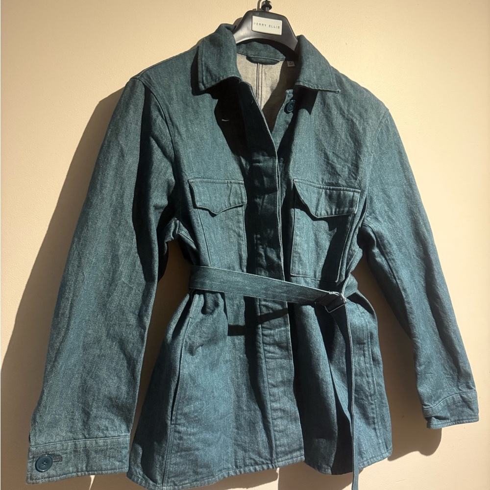 Women's Denim Jacket - Picture 3 of 8
